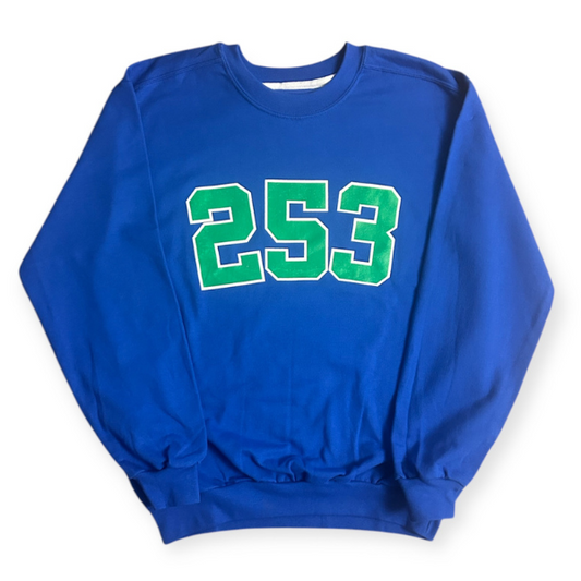 253 Krewneck